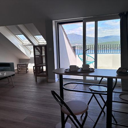 Villa Rosa Apartamentos En Casa Rural Con Vistas Panoramicas A La Ria Нойя Екстер'єр фото